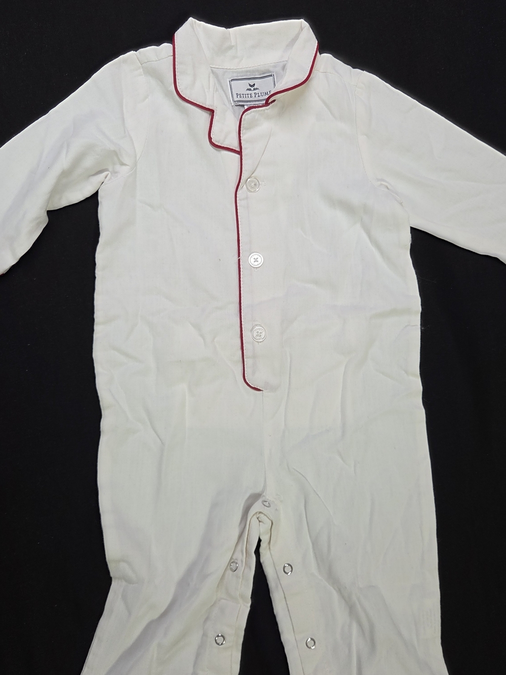 Petite Plume Baby Classic Twill Romper White Luxury Pajamas Red Piping 6/12MDesc